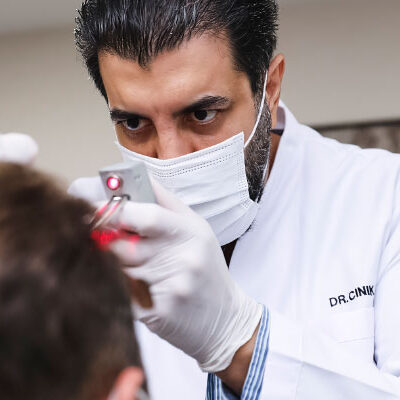 Dr Cinik, Istanbul