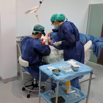 Dr Pelo Clinics, Sevilla